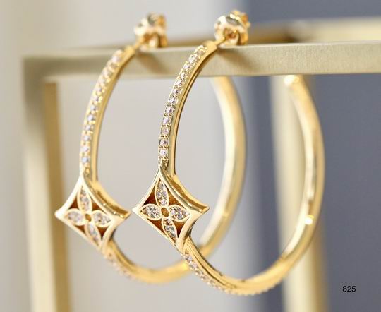 LU  Earrings