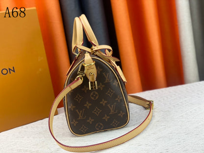LU  Bag  5 Color 's 25 cm