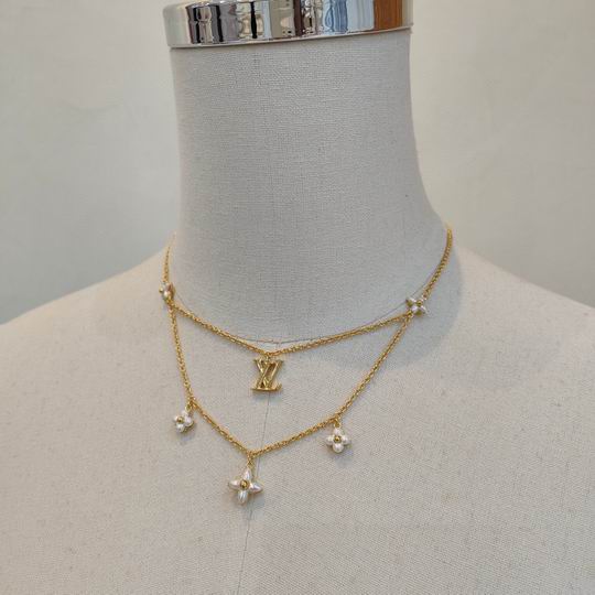 LU Necklace