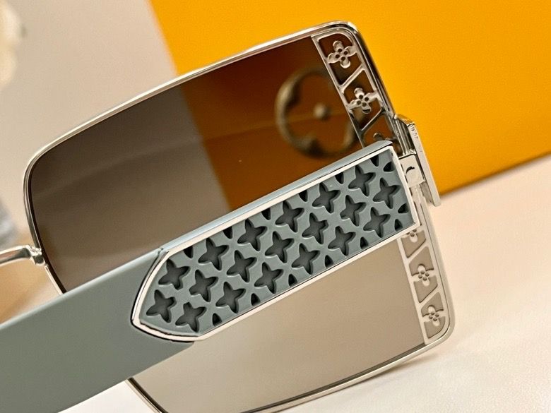 LU  Sunglasses 3 Colors