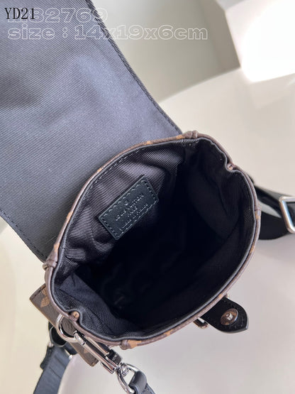 LU leather Bag  19 Cm Small