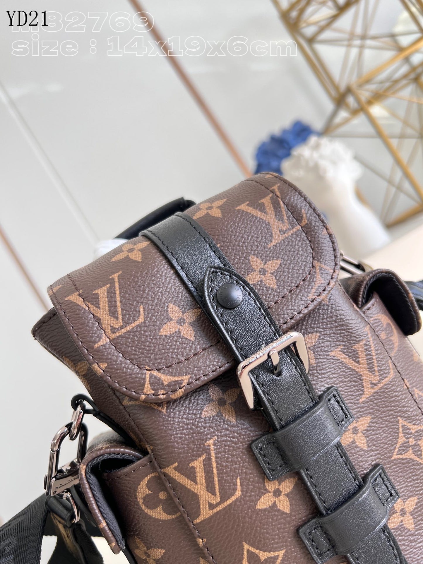 LU leather Bag  19 Cm Small