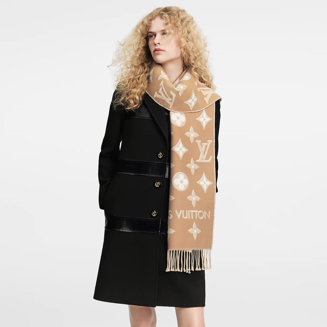 LU  Scarf