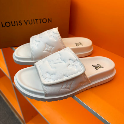LU  Slippers Sliders 2 Color 's