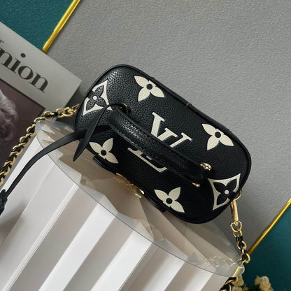 LU Makeup bag 19 cm