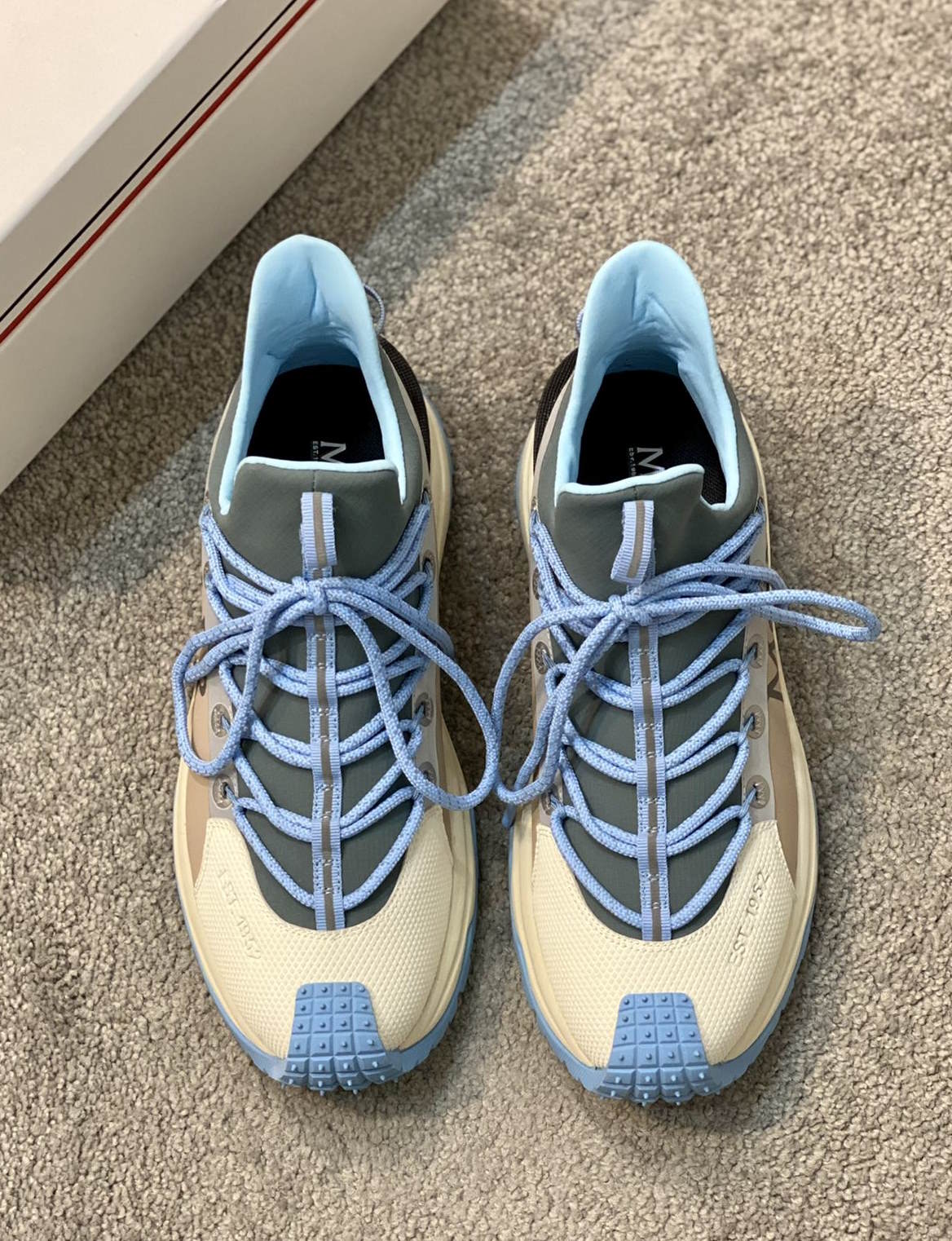 MONCR Sneakers 2 Color 's