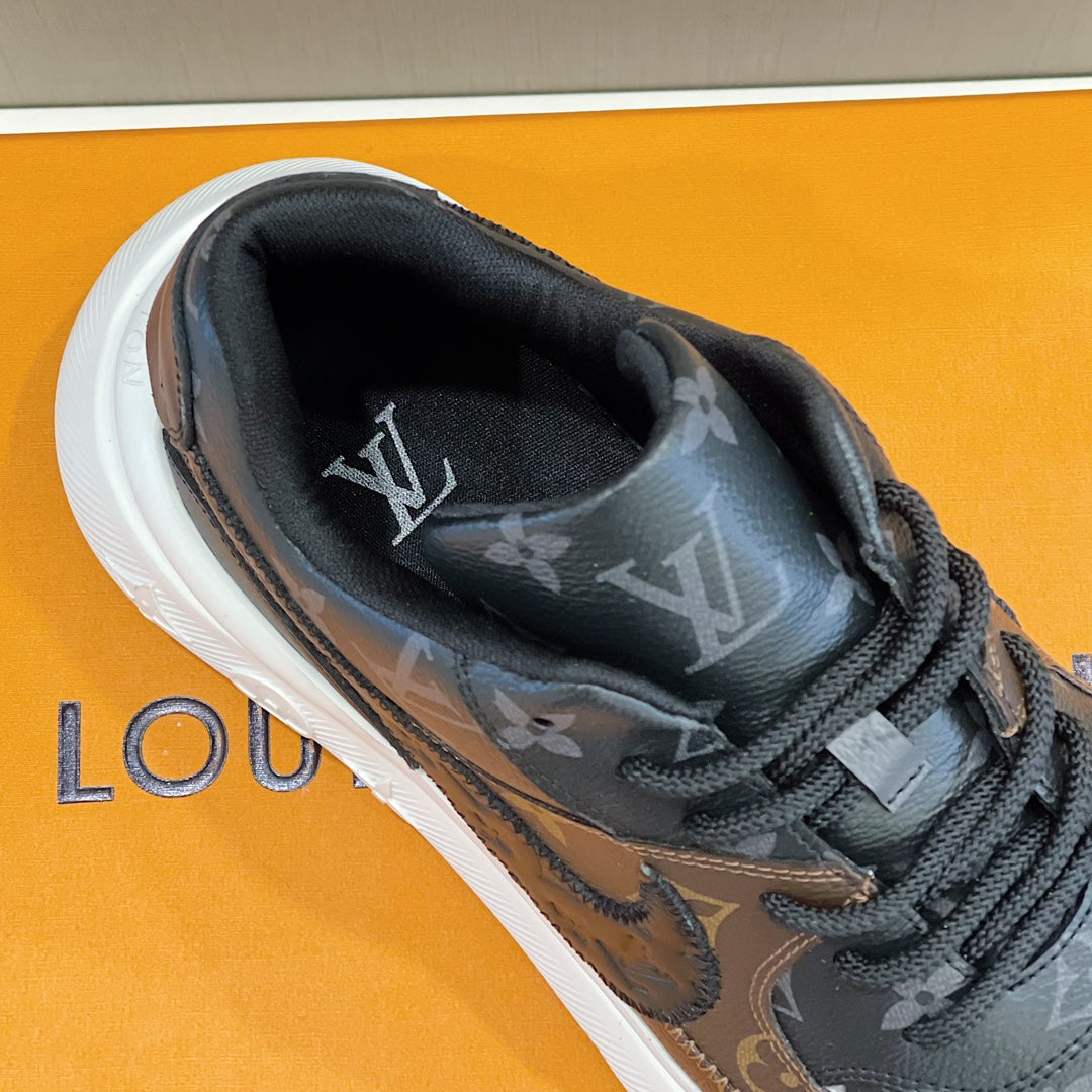 LU vs N*KE  Sneakers