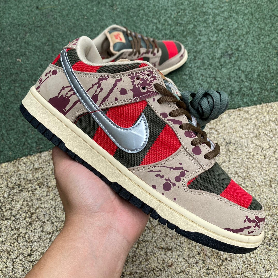 N*KE  Dunk Freddy  Krueger  Sneakers 46