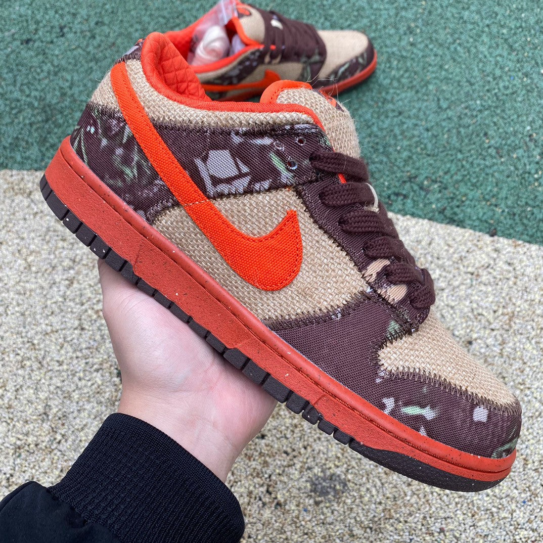 N*KE SB Dunk Low Hunter Reese Forbe Sneakers 46