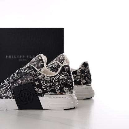 PLEIN Sneakers