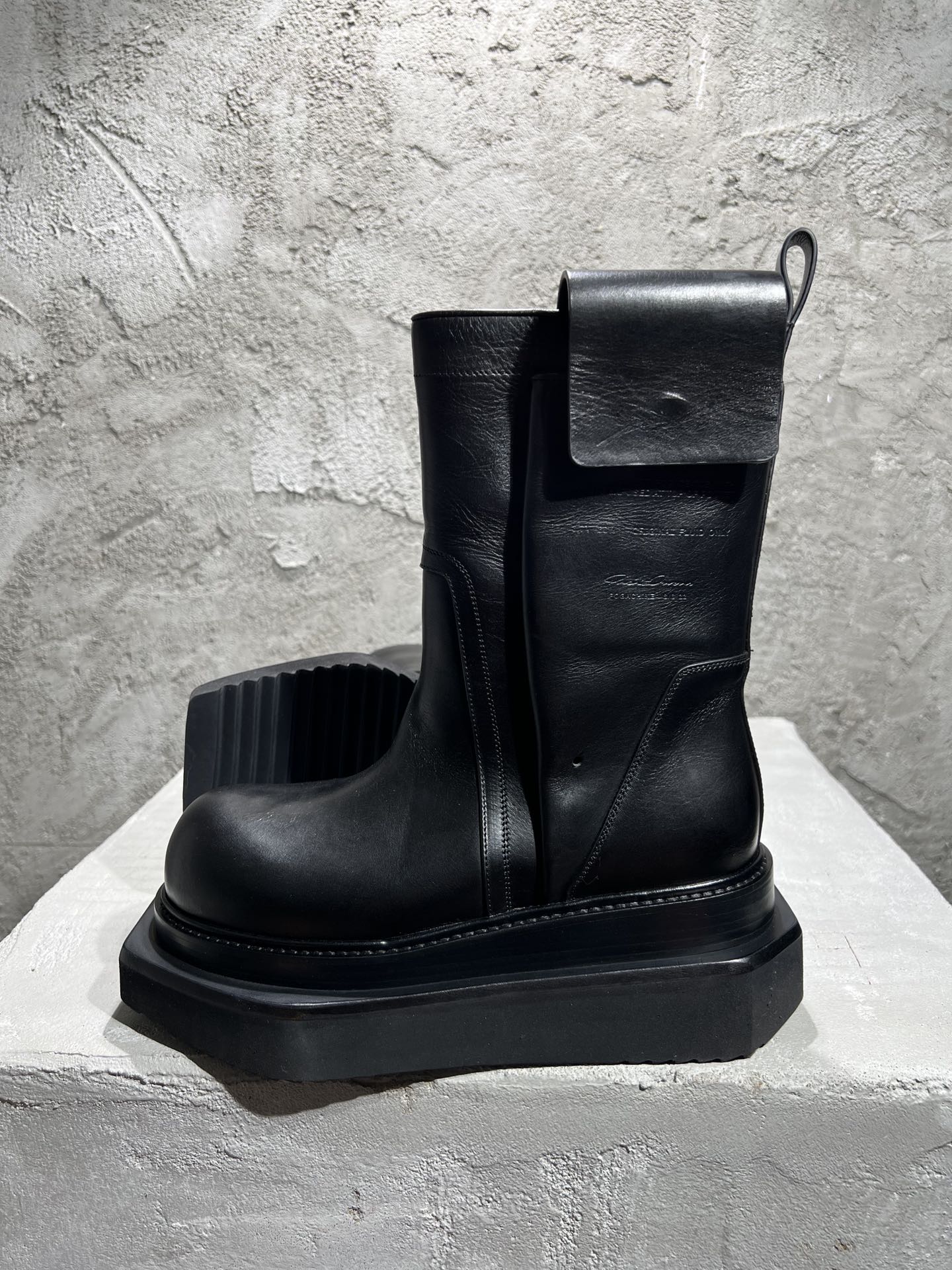 R*  OWEN Boots