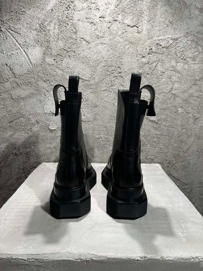 R*  OWEN Boots