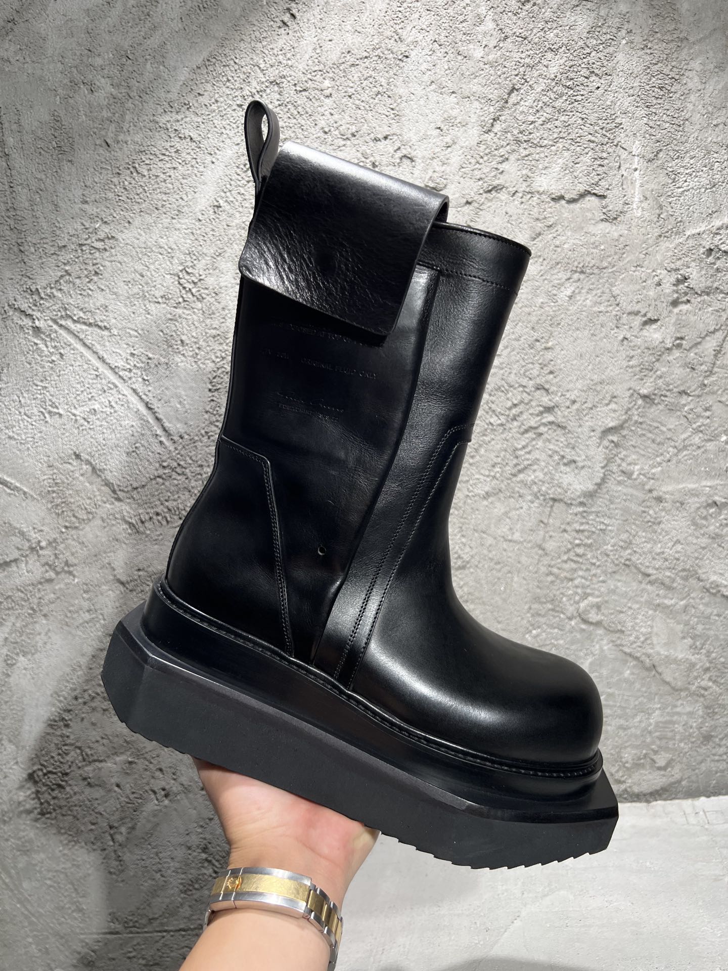 R*  OWEN Boots