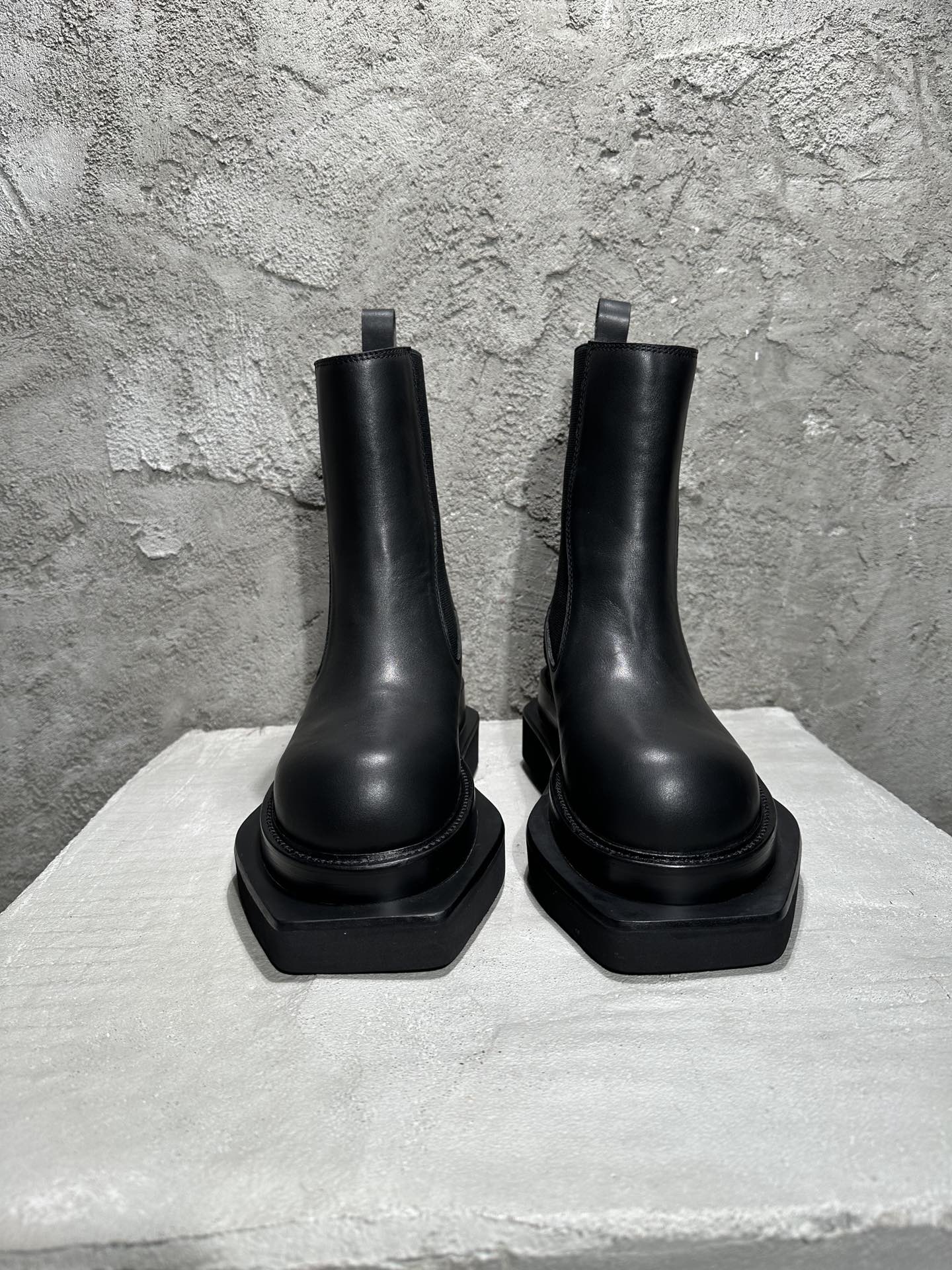 R*  OWEN Boots