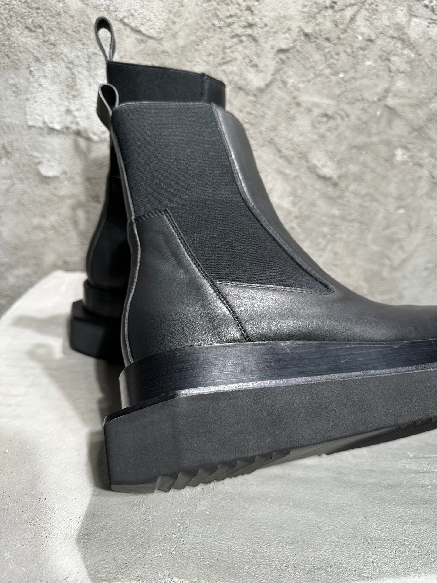 R*  OWEN Boots