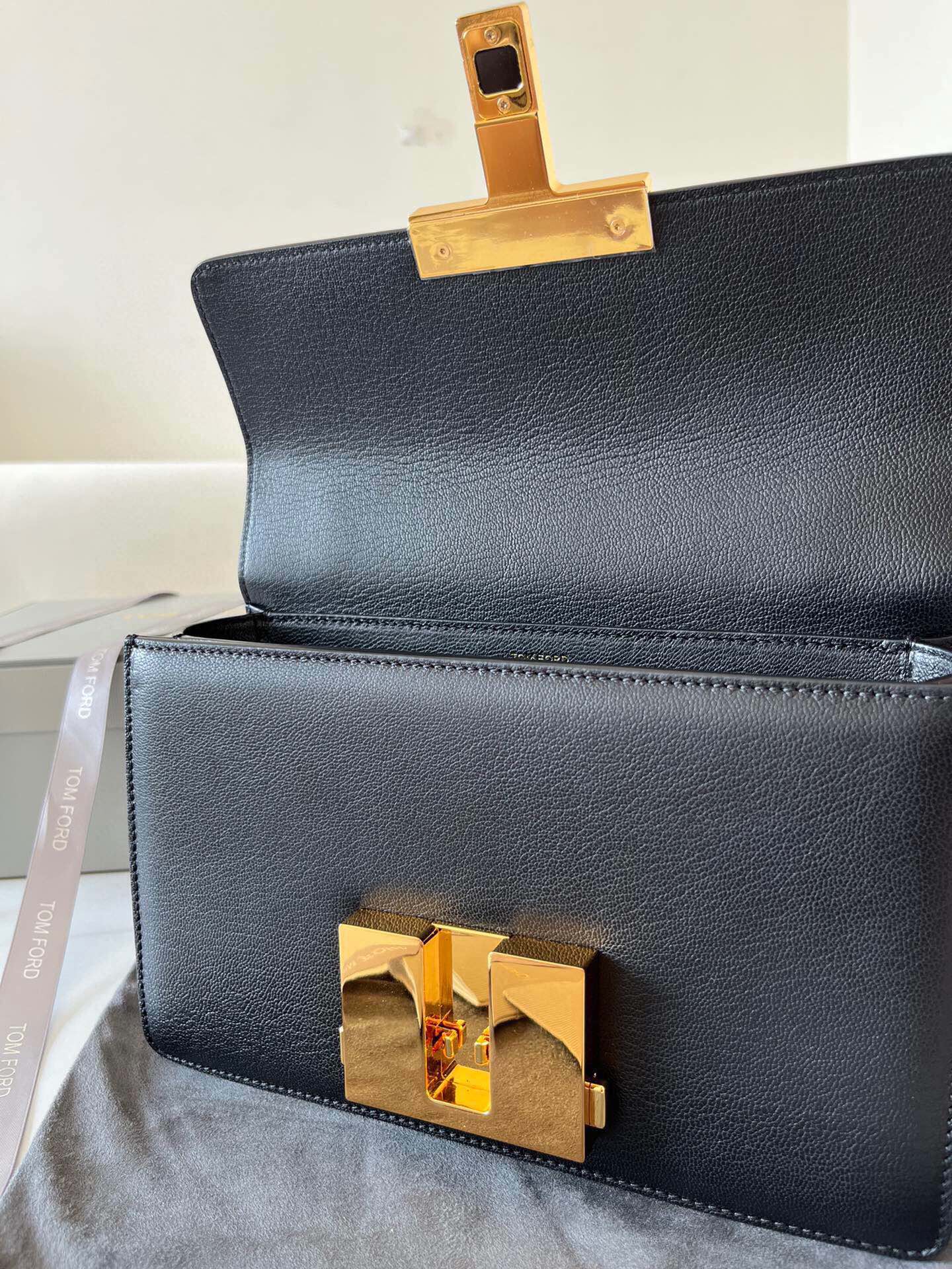 FORD Bag 2 Size's