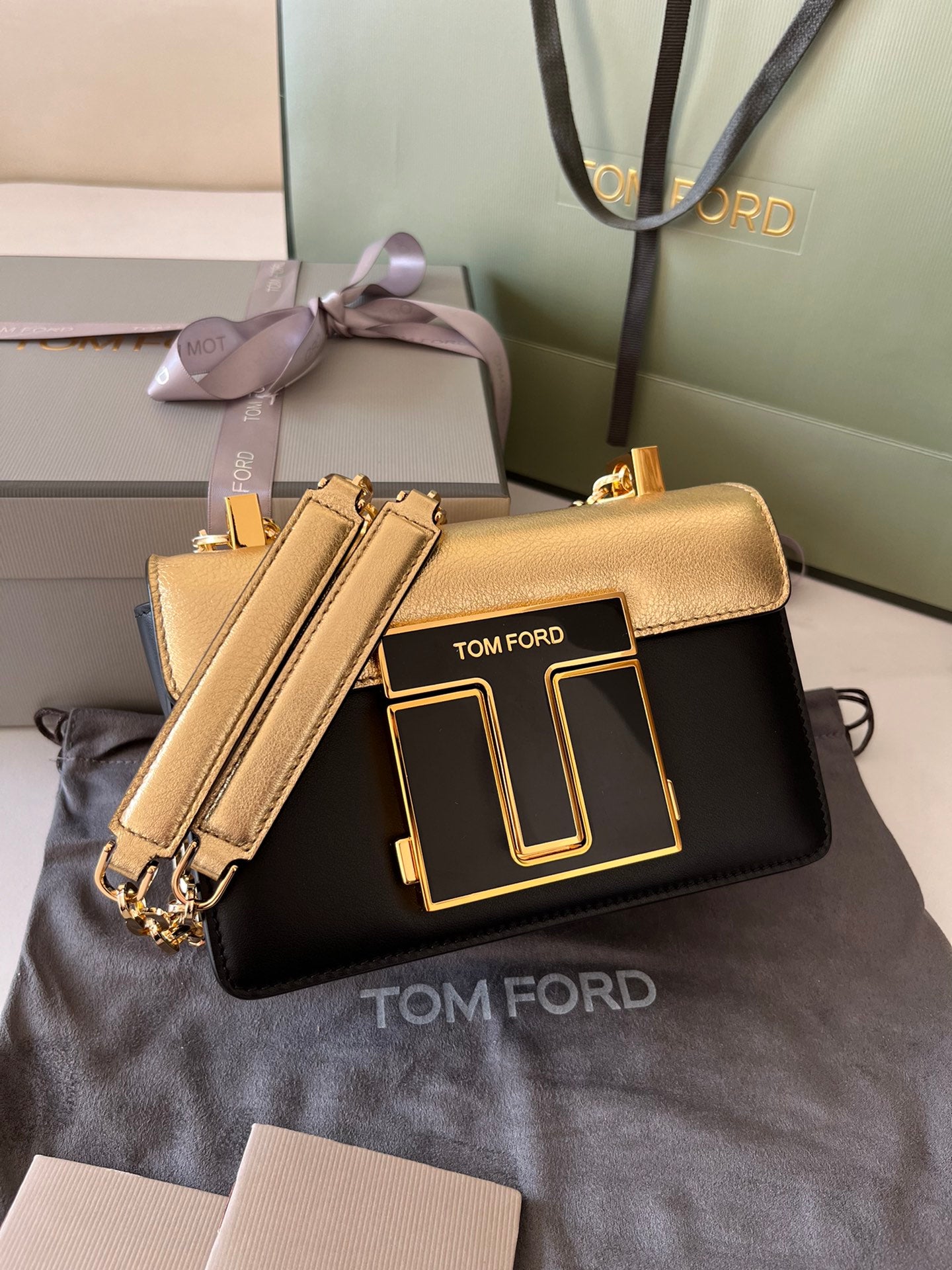 FORD Bag 2 Size's