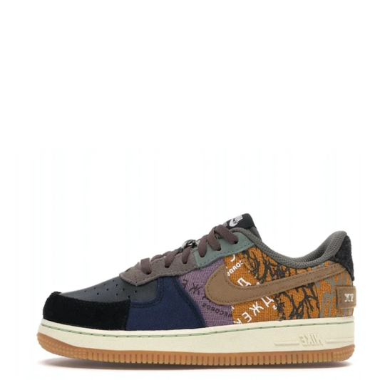TRAV S SCO TT Vs N*KE  Dunk Sneakers 46
