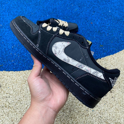 N*KE  x TRAVi SCOT  Sneakers AJ1 Jordan High  46