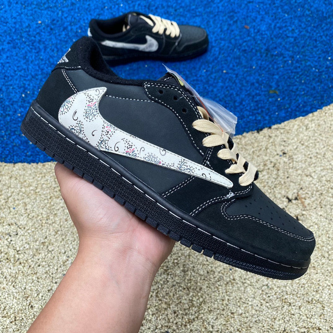 N*KE  x TRAVi SCOT  Sneakers AJ1 Jordan High  46