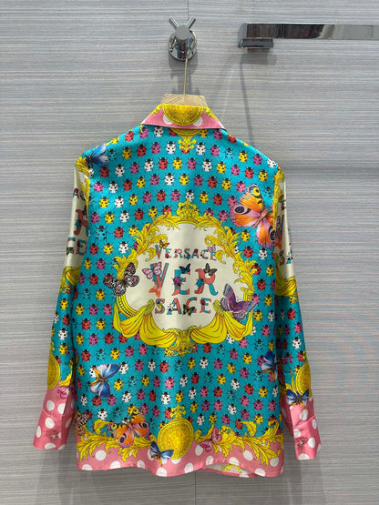 VRC  T-shirt Shirt Woman