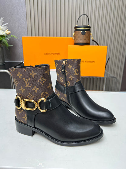 LU Boots  Low Monogram