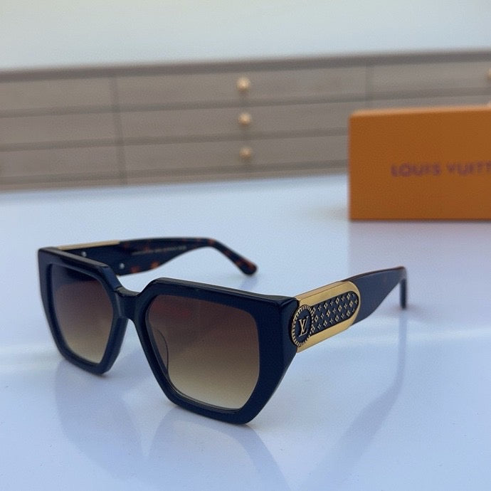 LU Sunglasses 2 Color's
