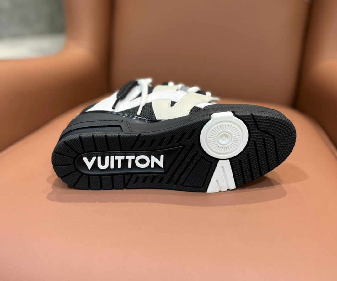 LU  Trainer Sneakers 2 Color s