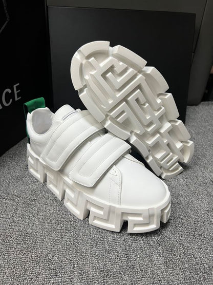 VRC Sneakers 6  Color 's  Trainer
