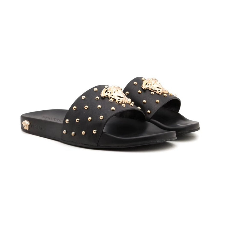 VRC Slippers Black