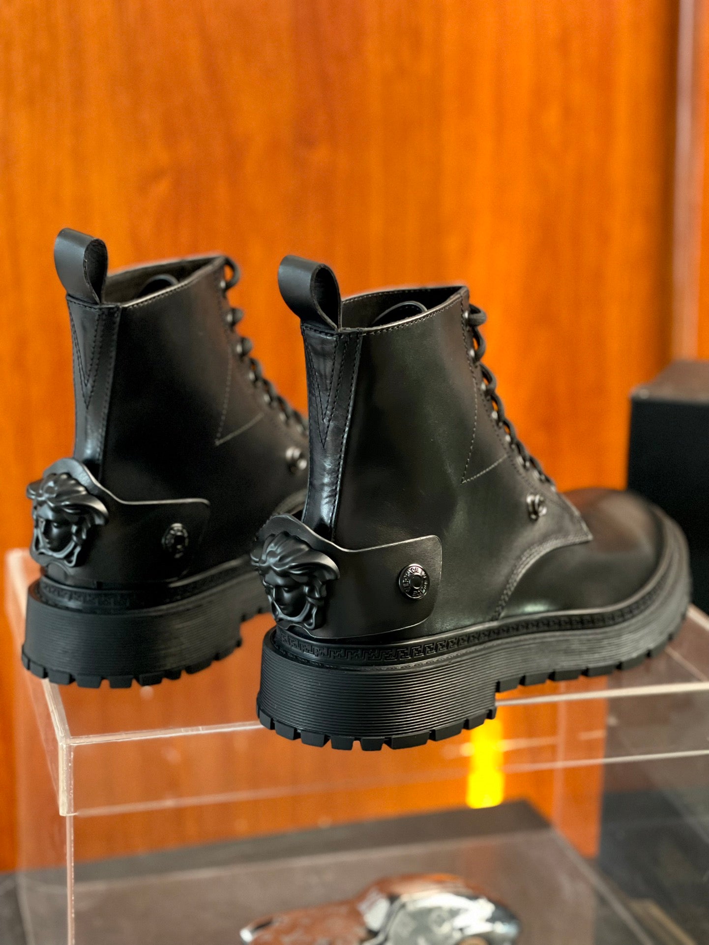 VRC  Boots Man 2 Color 's