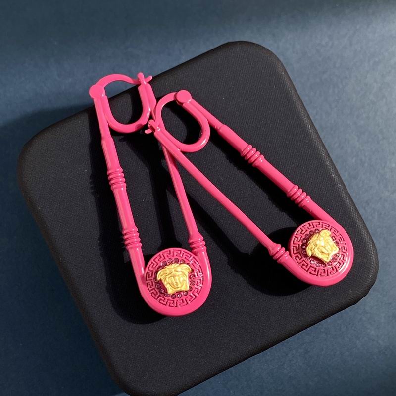 VRC Earrings 2 Color 's