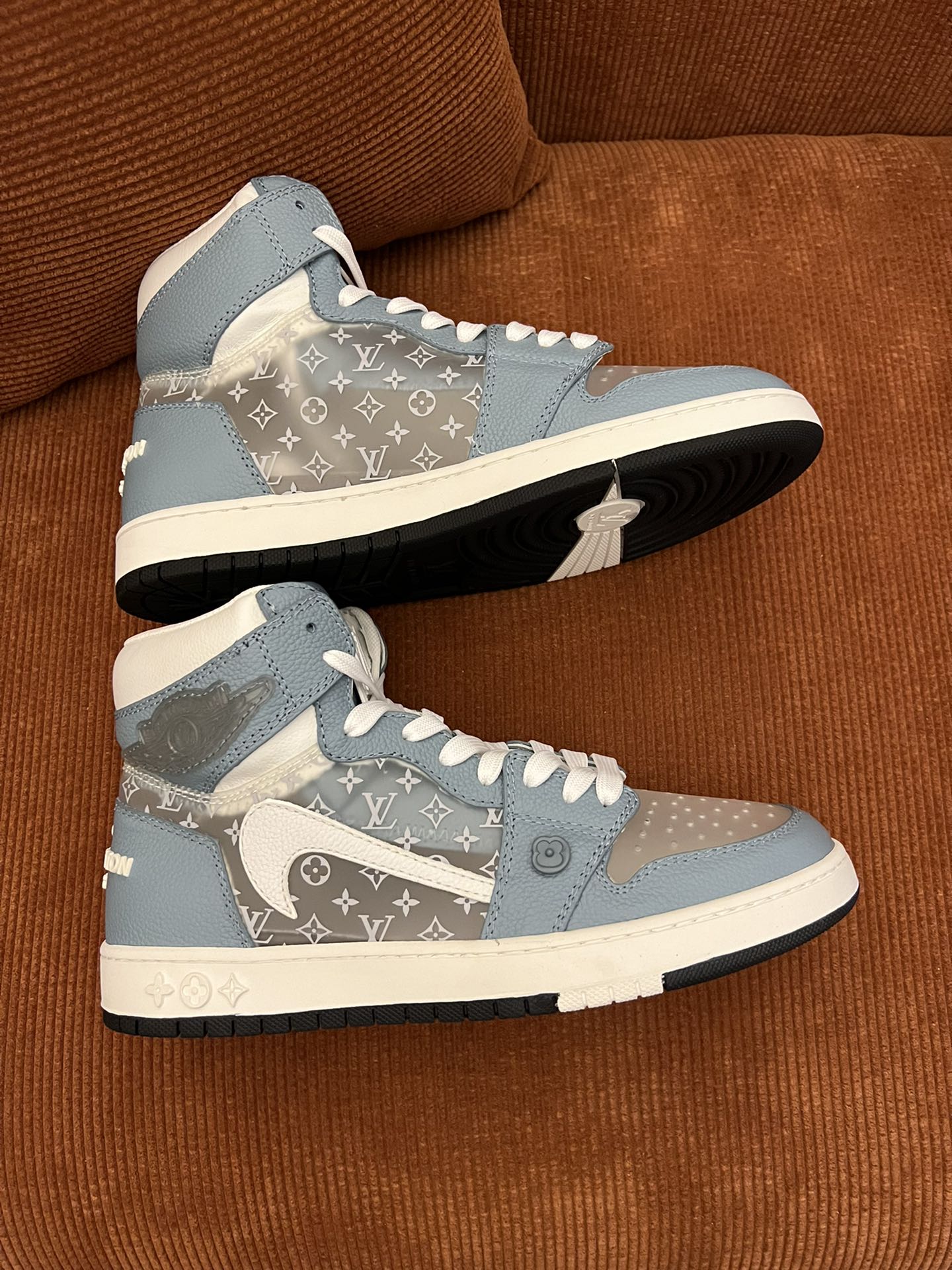 LU  Sneakers 3 Color 's High