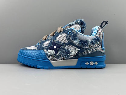LU Sneakers