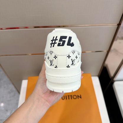 LU Sneakers Runner