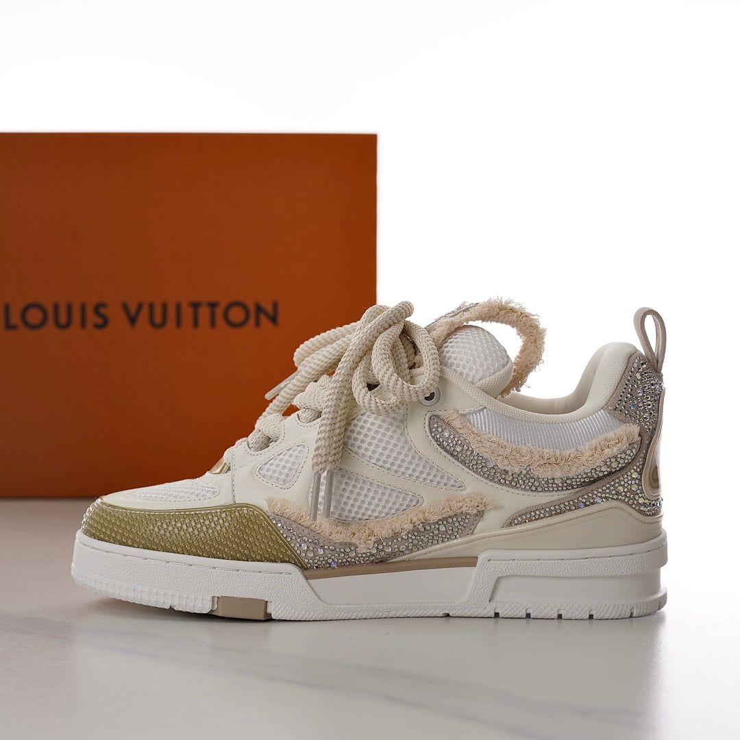 LU Sneakers