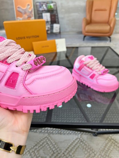 LU Sneakers  Woman