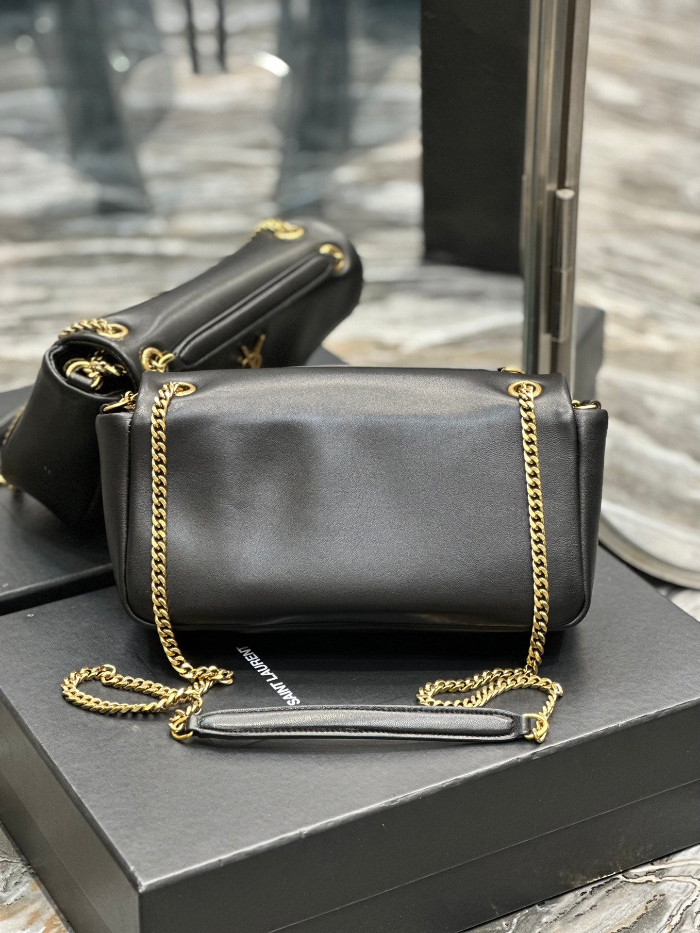 Y L  Bag 26 cm