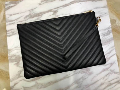 Y L  quilted monogram clutch bag 30Cm