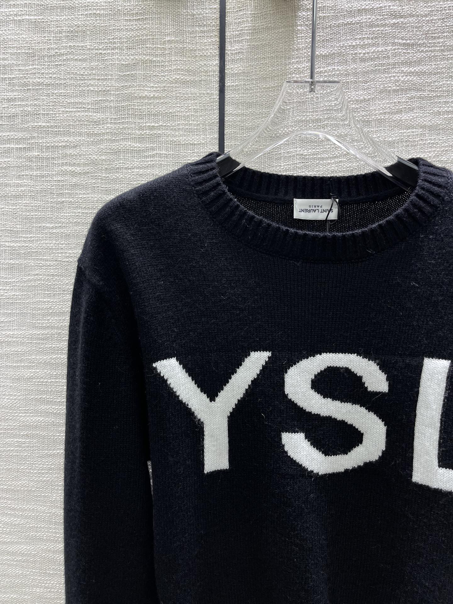 Y L Sweater Woman