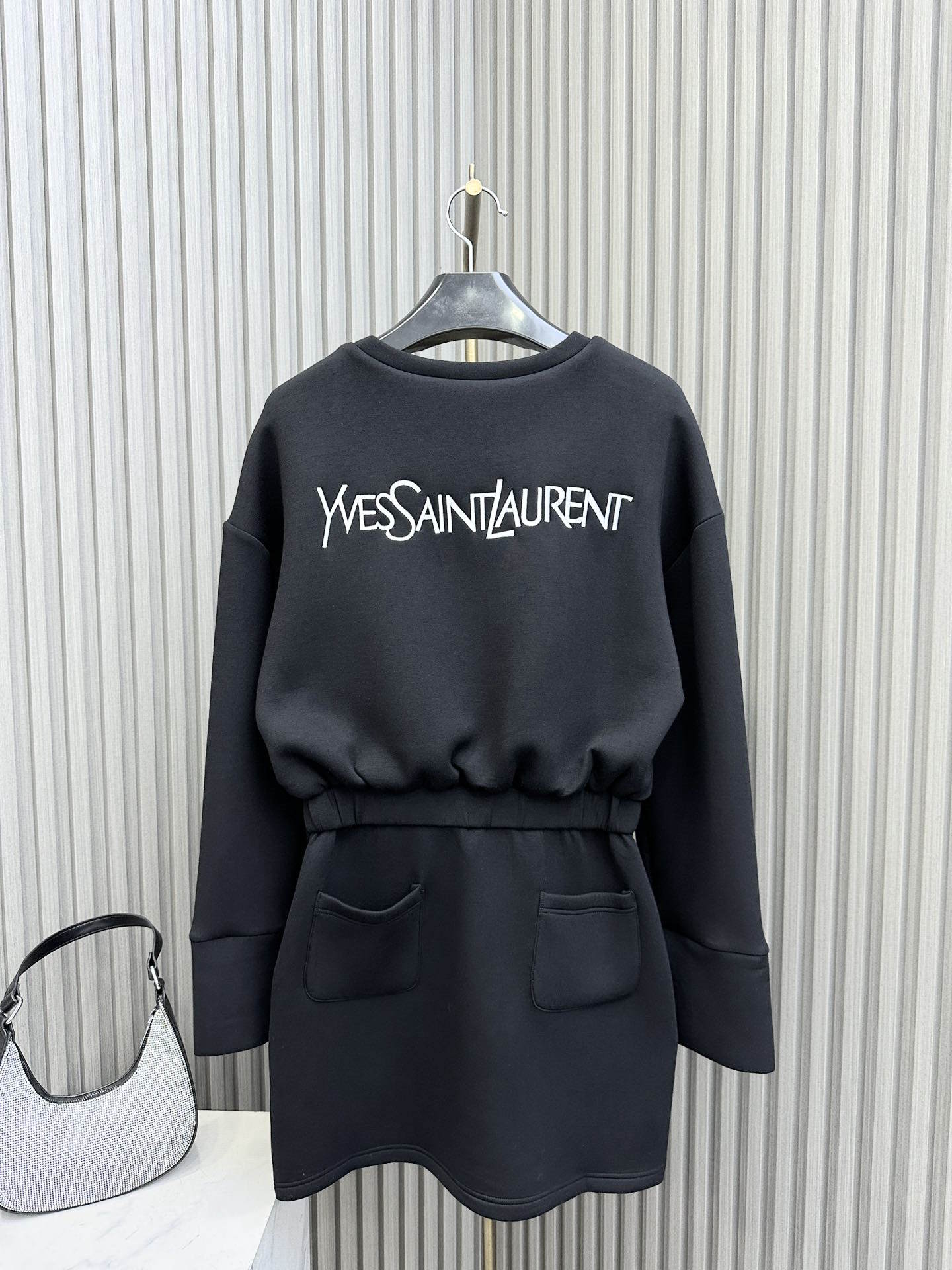 Y L  Dress Long Sleeve