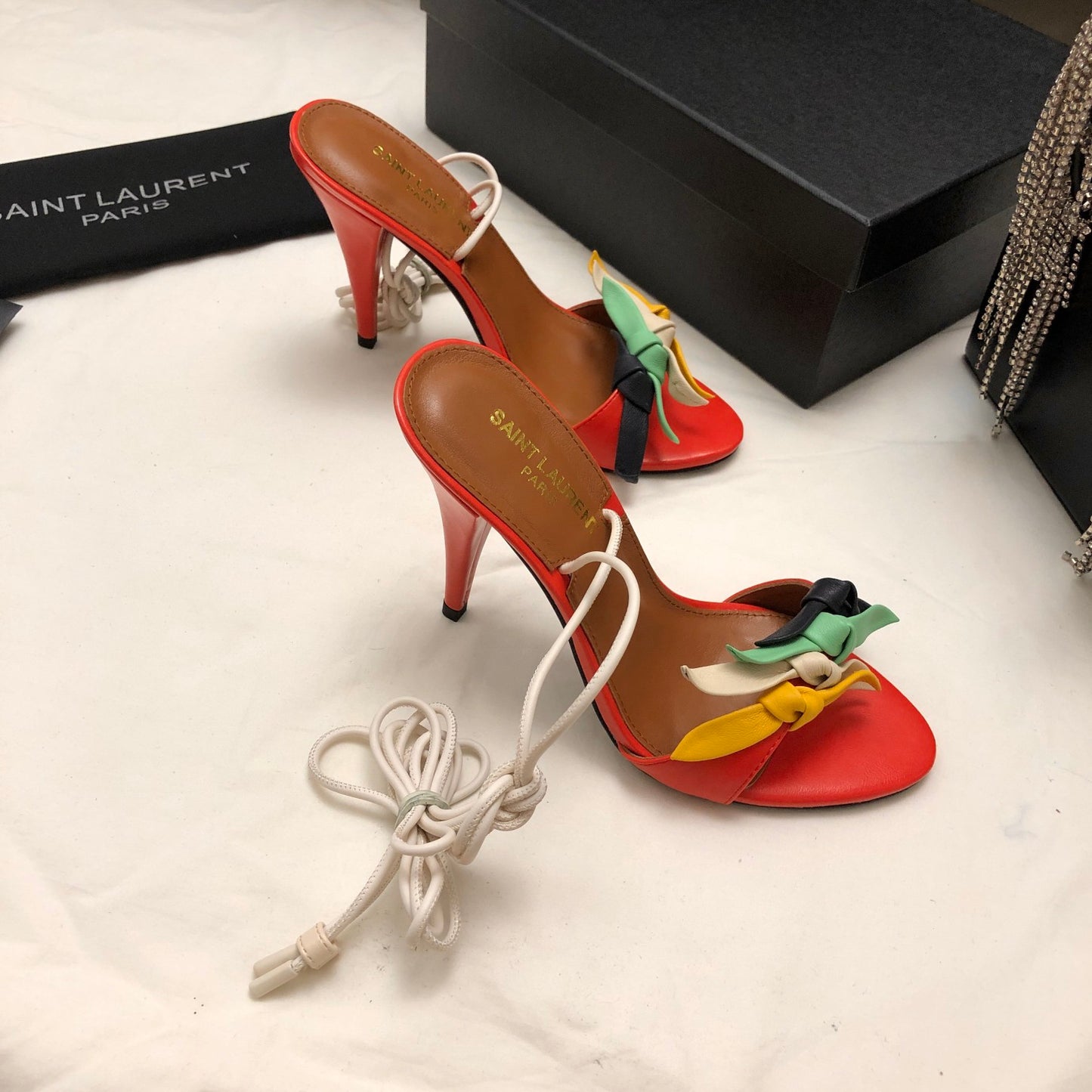 Y L Shoes  2 Color 's