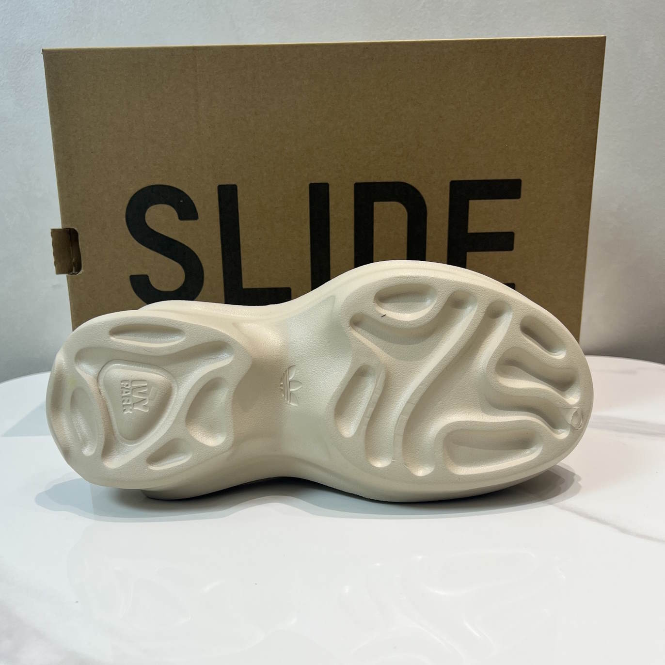 YEZY ADI*DAS   Slippers  3 Color's 46