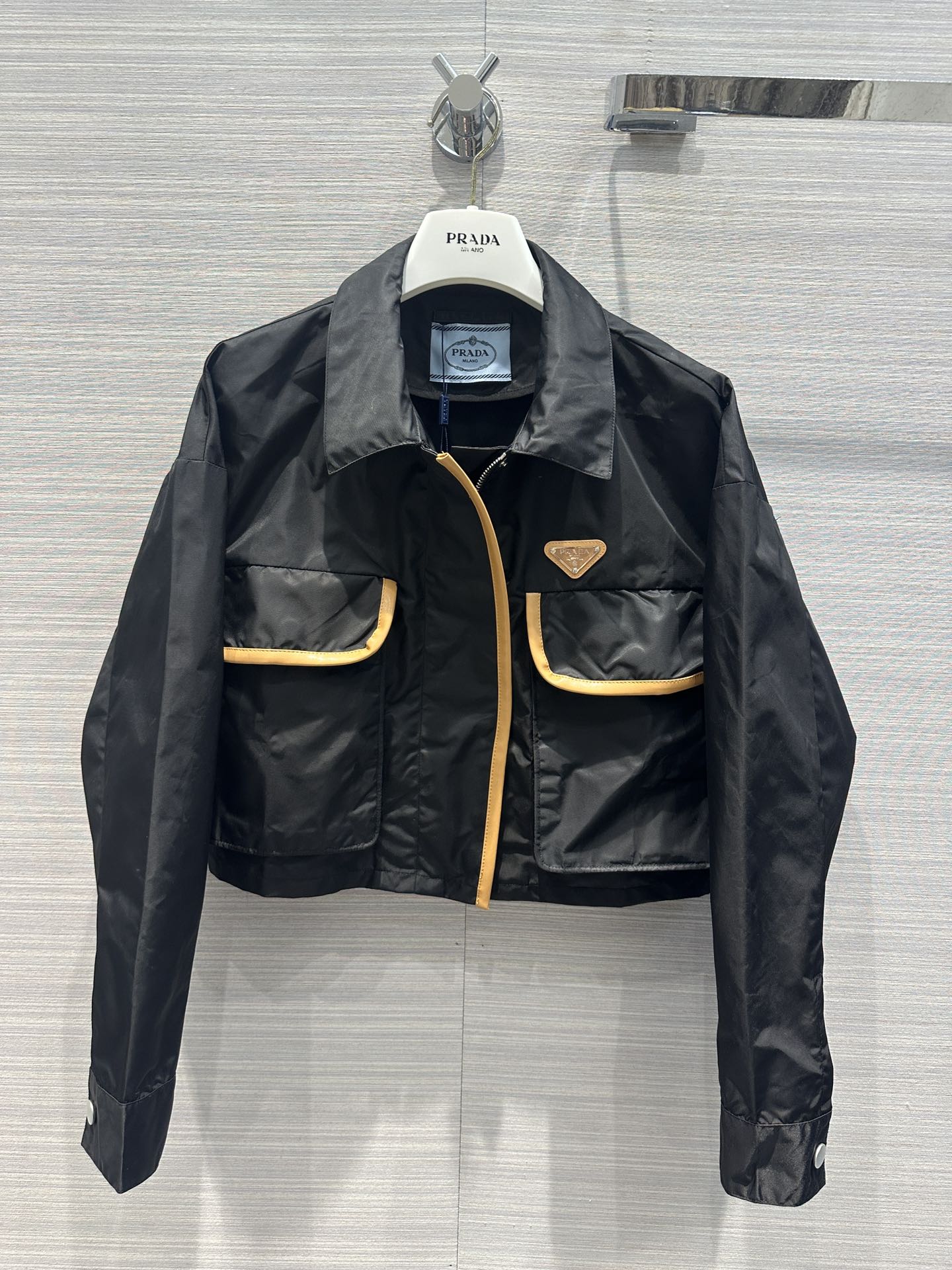 PRD Jacket  Woman Windbreak Limited