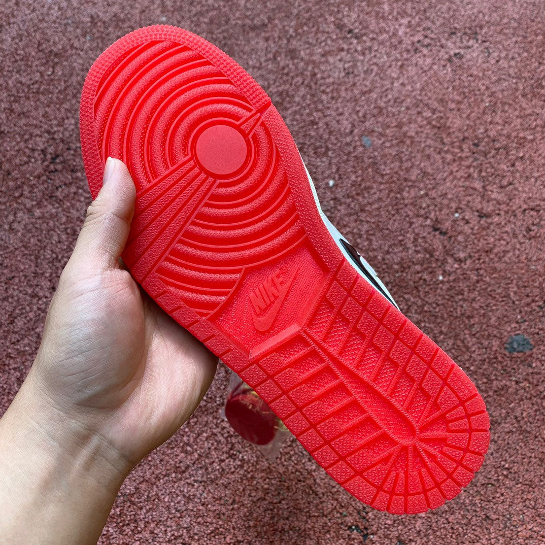 N*KE  x  Sneakers Spider AJ1 Jordan High  46
