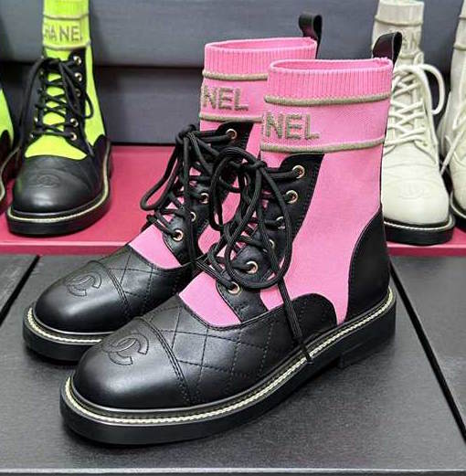CHL   Boots  Monogram 9 Color 's