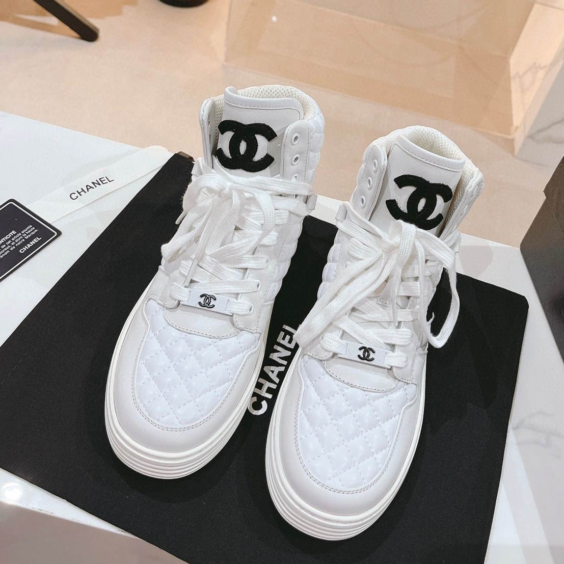 CHL Sneakers  Woman  High 3 Color 's