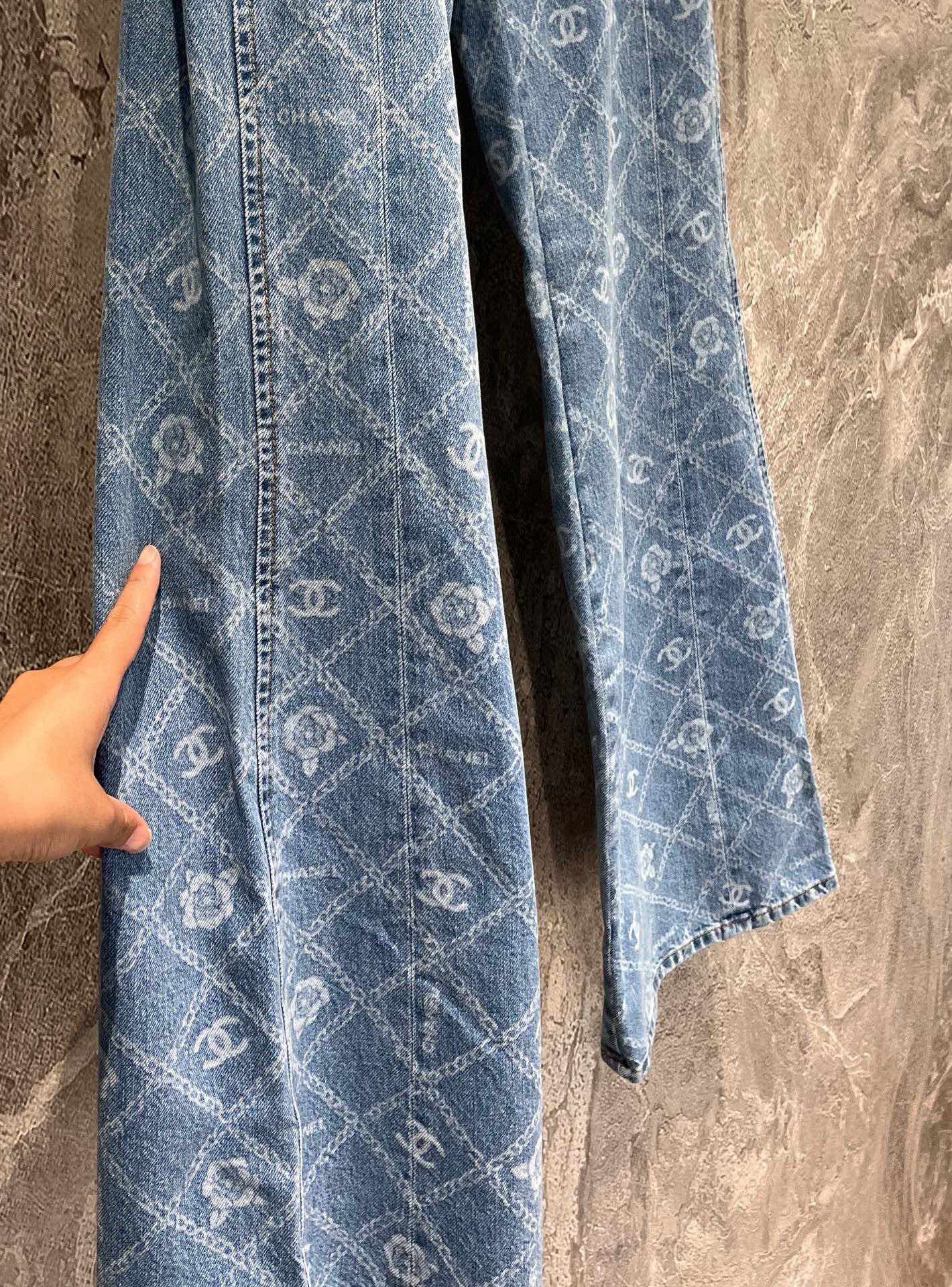 CHL Pants Jeans Woman