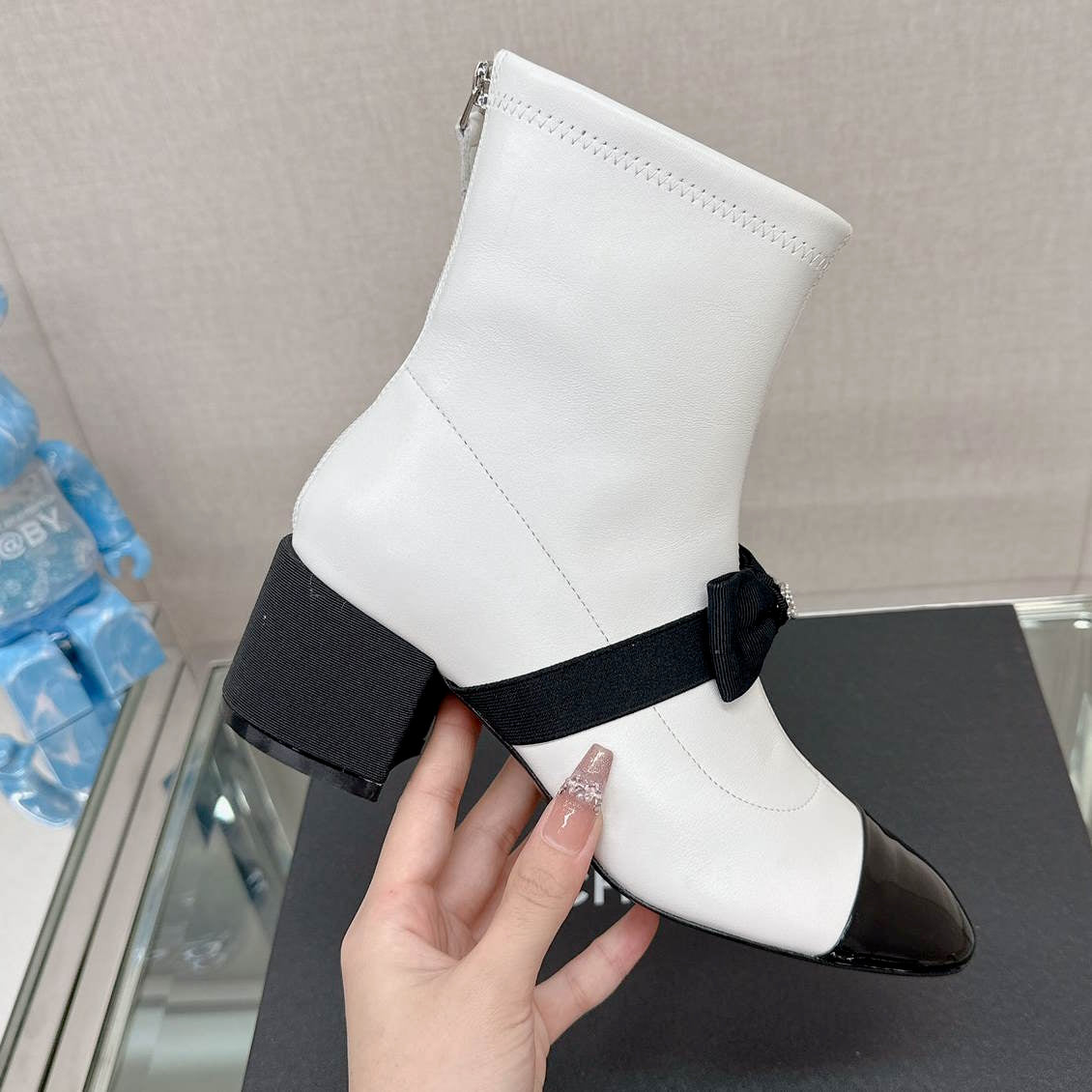 CHL  Boots Low Heels 2 Color 's