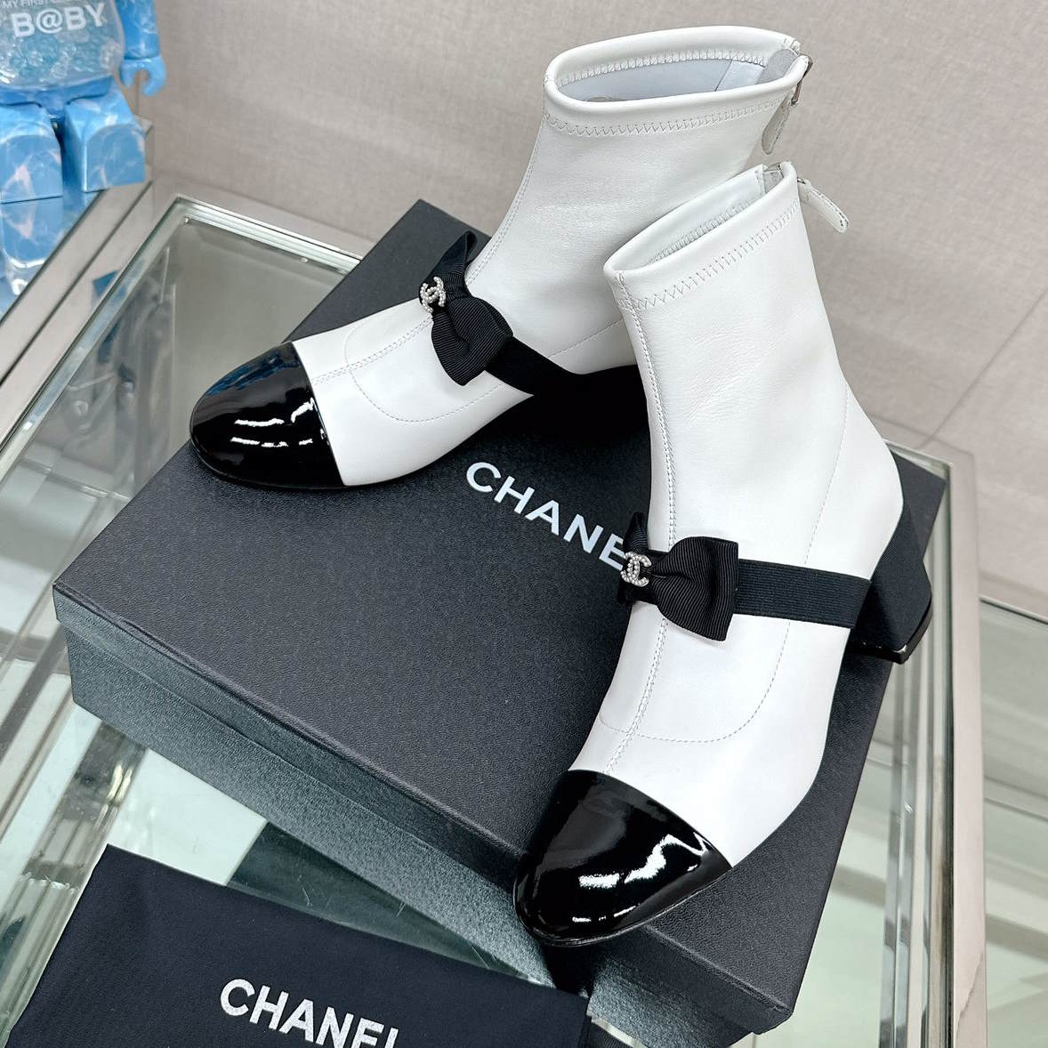 CHL  Boots Low Heels 2 Color 's